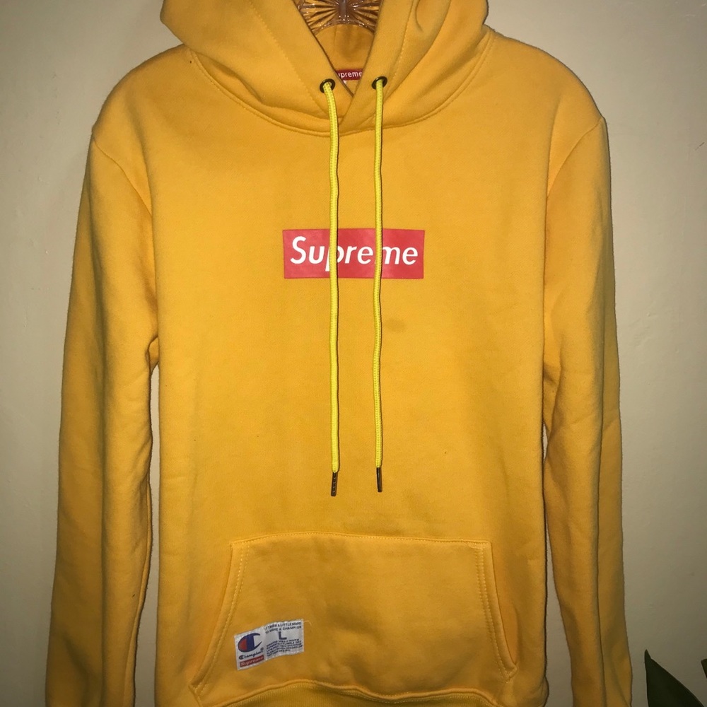 Supreme hoodie